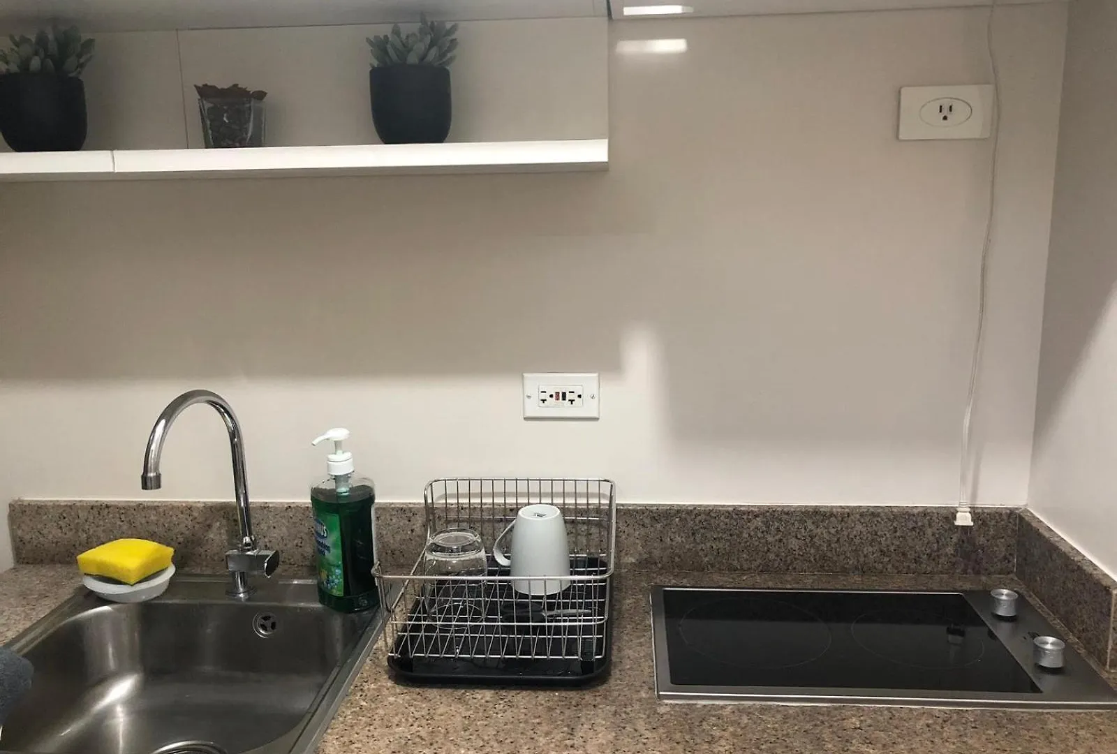 Apartment Field Residence Staycation Manila